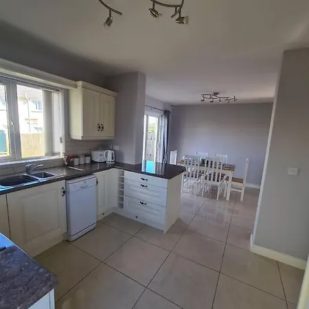 Seaside House - Wifi, Large Spacious Hébergement de vacances