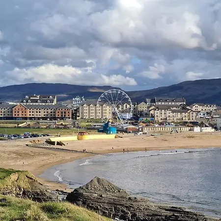 Holiday home Seaside House - Wifi, Large Spacious