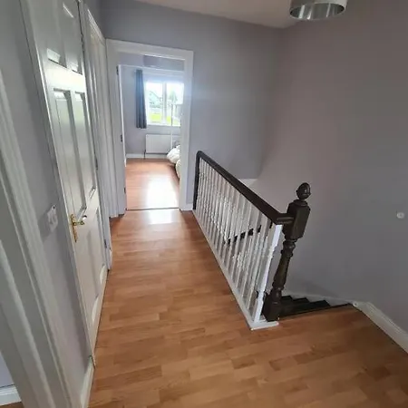 Seaside House - Wifi, Large Spacious Σπίτι διακοπών *