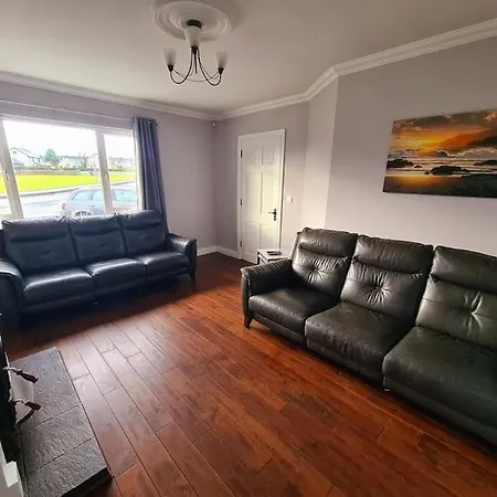 Holiday home Seaside House - Wifi, Large Spacious *