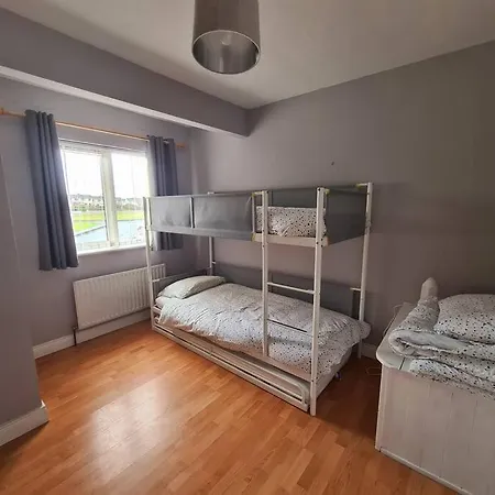 Holiday home Seaside House - Wifi, Large Spacious
