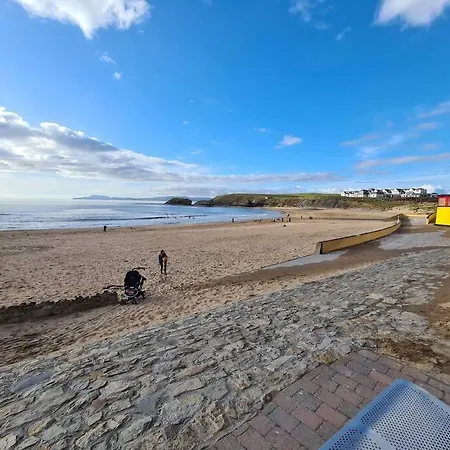 Holiday home Seaside House - Wifi, Large Spacious *