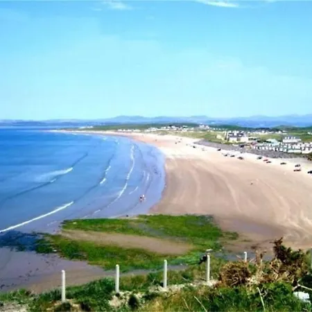 Holiday home Seaside House - Wifi, Large Spacious