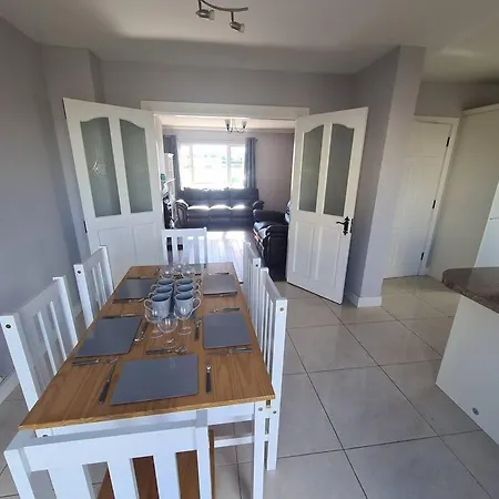 Hébergement de vacances Seaside House - Wifi, Large Spacious