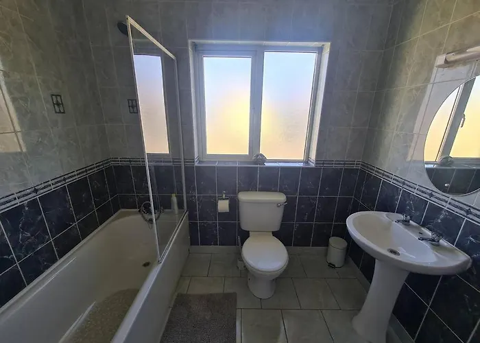 Seaside House - Wifi, Large Spacious * Bundoran