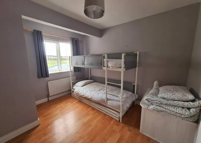 Hébergement de vacances Seaside House - Wifi, Large Spacious