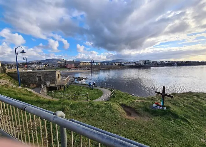 Seaside House - Wifi, Large Spacious Hébergement de vacances *