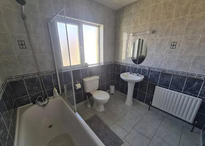 Seaside House - Wifi, Large Spacious Bundoran